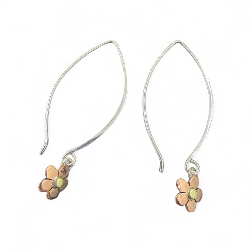 Tiny Daisy Long Wire Earrings 925 Sterling Silver Handmade Flower Dangles - Picture 3 of 3